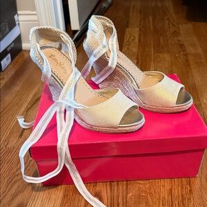 Lilly Pulitzer Alyssa Wedge Espadrille Peep-Toe Wedge Sandals with Ankle Ties